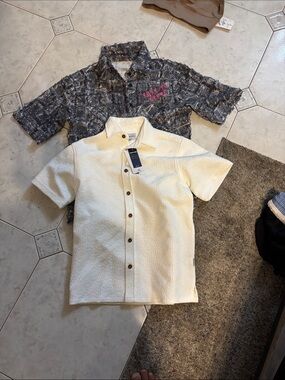 Kids Cream Short-Sleeve Button-Up Shirt - Casual Textured Design